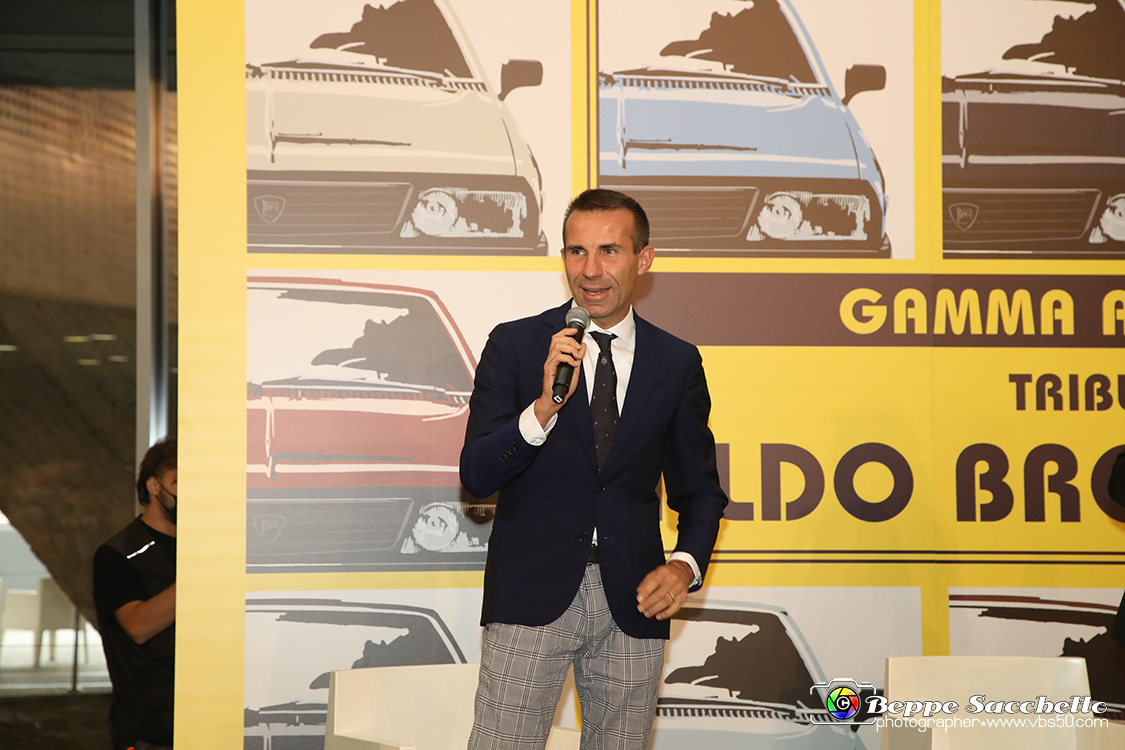 VBS_1641 - Tributo Aldo Brovarone - Nove Lancia Gamma Coupè Collezione Levy.jpg